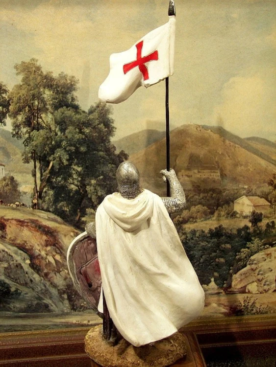rycerz zakonnik w białym płaszczu
