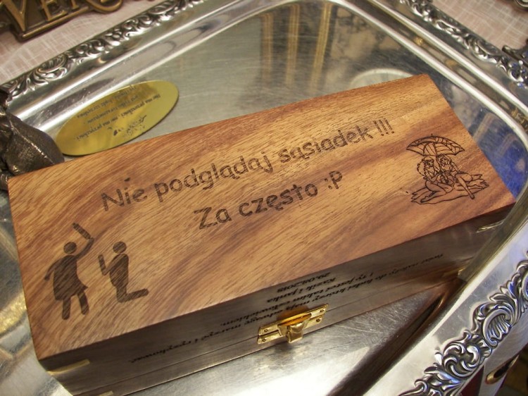 grawerowanie, grawer, dedykacja, życzenia, grawerka, grawerunek,  (2).JPG