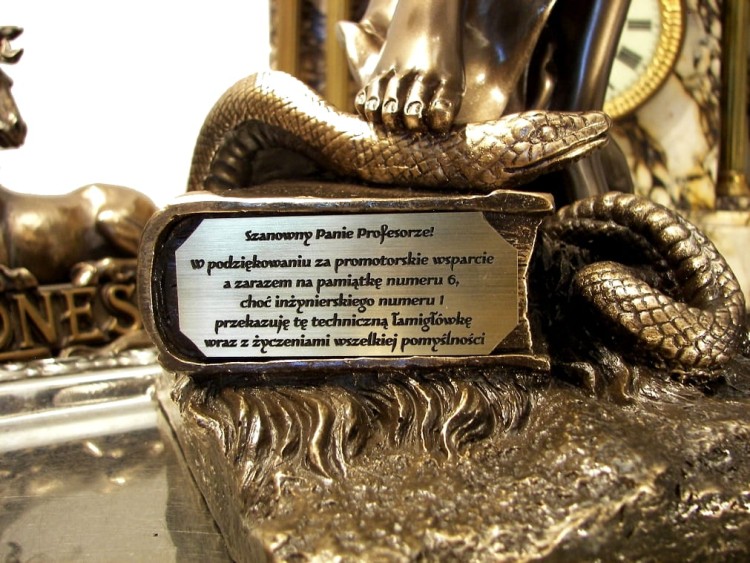 FIGURKA, RZEŹBA, TEMIDA, BOGINI SPRAWIEDLIWOŚCI, PREZENT,  POMYSŁ NA PREZENT, VERONESE, prezent dla szefa, oryginalny prezent, prezent dla prawnika, prezent dla adwokat ( (4).JPG