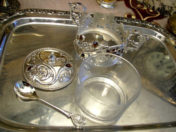 cukiernica, cukierniczka, srebrna cukiernica, srebrna cukierniczka, mlecznik, mleczarka, taca, łyżeczka, posrebrzane, plater, BURSZTYN, pomysł na prezent, oryginalne prezenty, prezent, srebrne gody, grawer, grawerowanie, urodziny, rocznica, okazja,