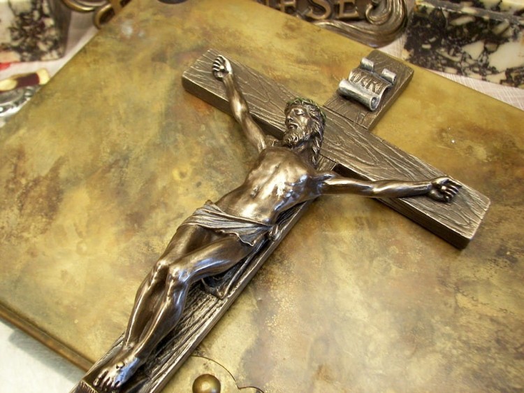 krzyż do urzędu, szkoły