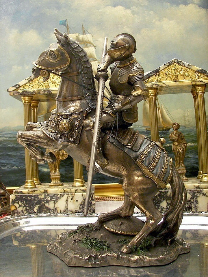 Figurka rycerza Veronese na koniu jako elegancki prezent dla kolekcjonera historii.